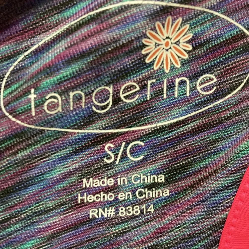 Workout set by Tangerine. Size Small - Picture 5 of 14